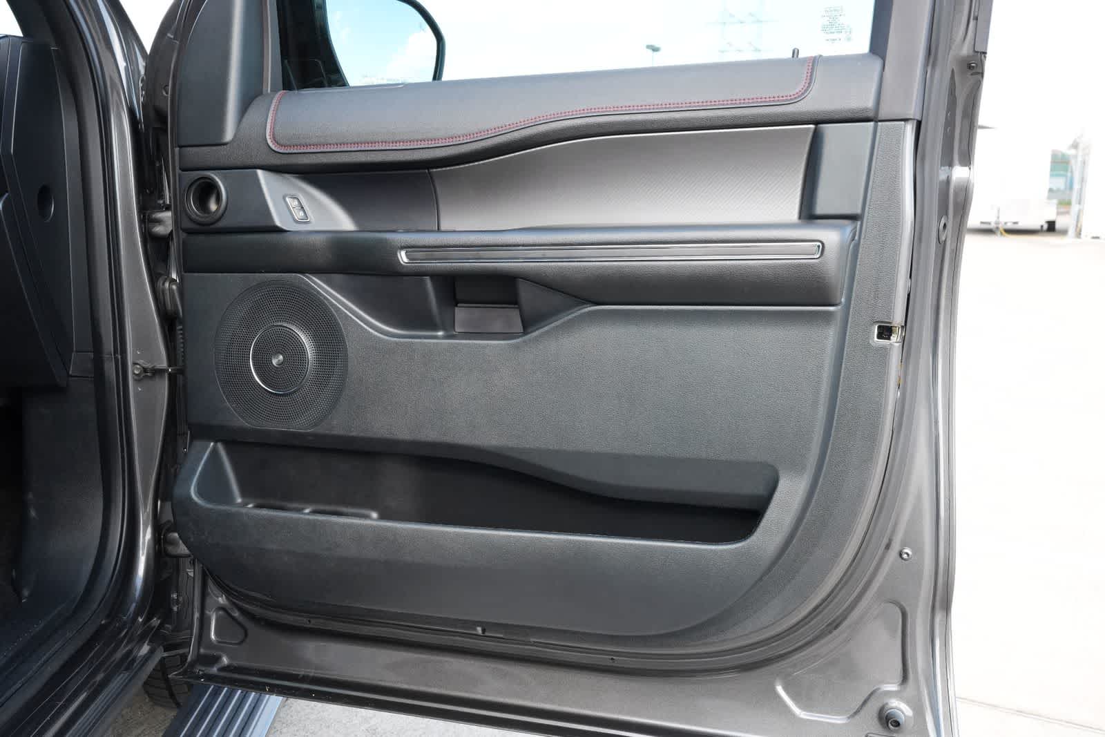 Thumbnail: 2019 Ford Expedition - 29