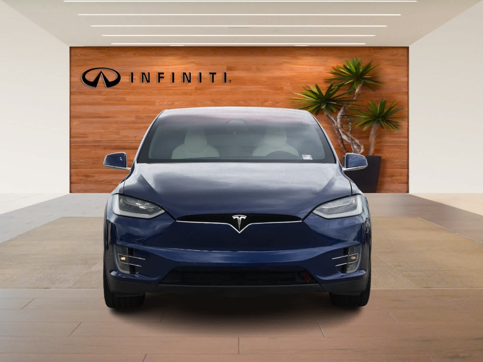 Thumbnail: 2019 Tesla Model X - 2