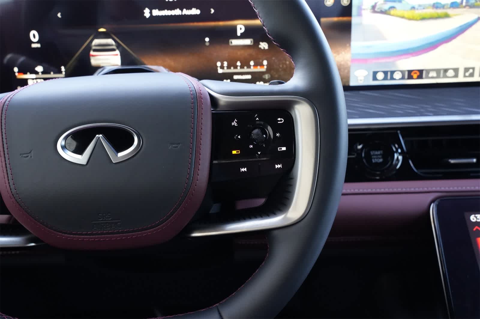 Thumbnail: 2026 INFINITI QX80 - 11