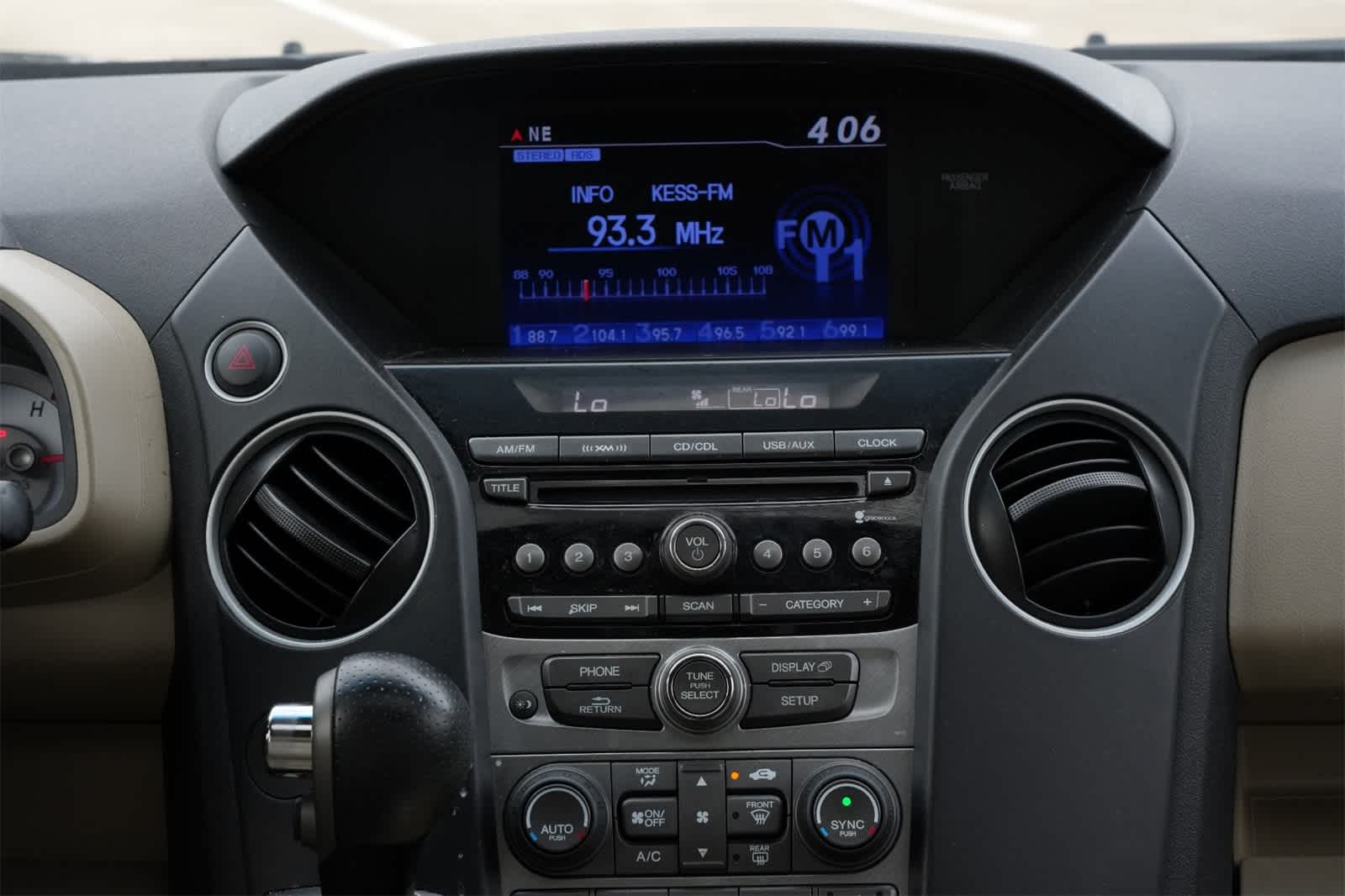 Thumbnail: 2012 Honda Pilot - 12