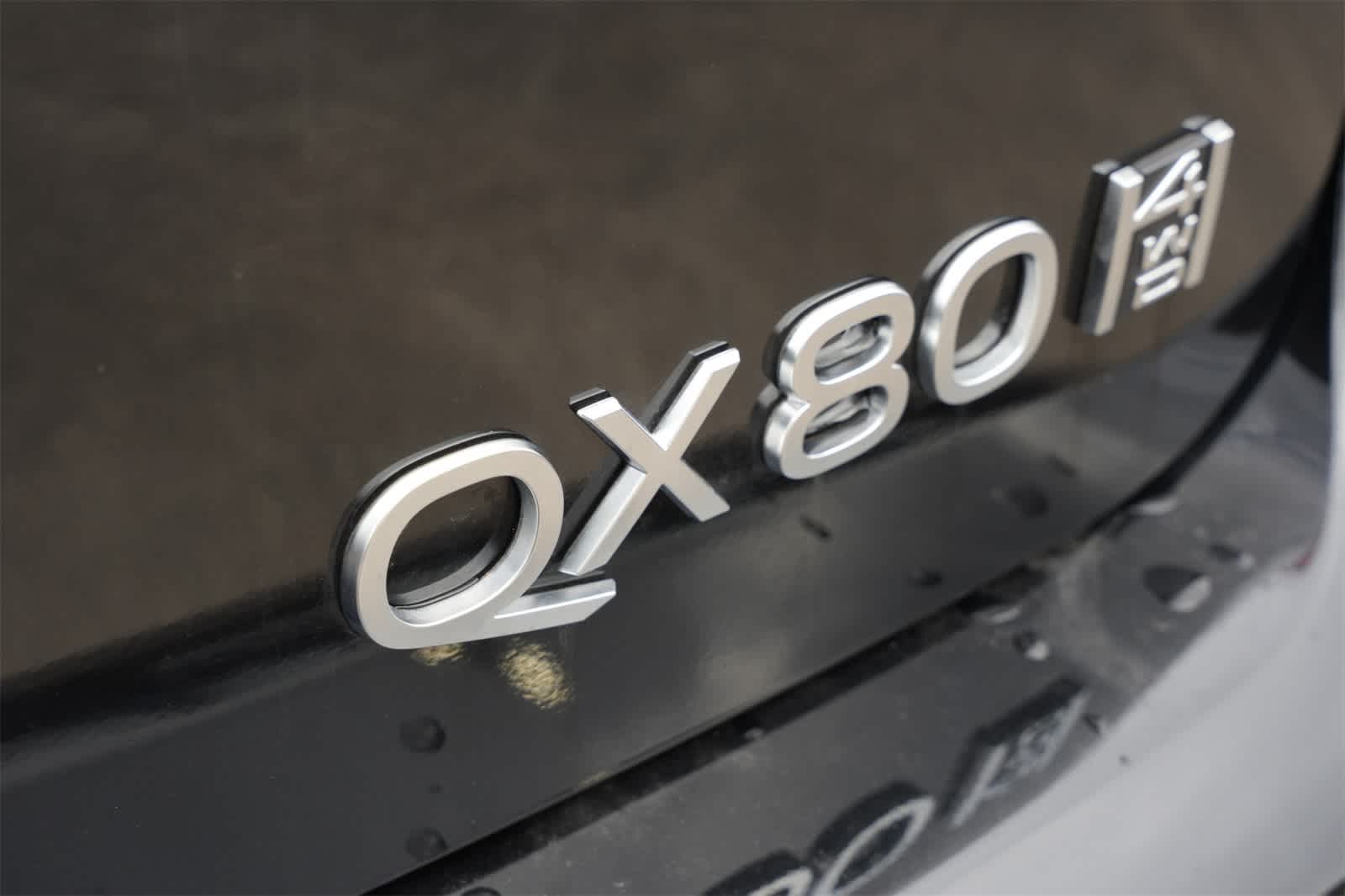 Thumbnail: 2025 INFINITI QX80 - 20