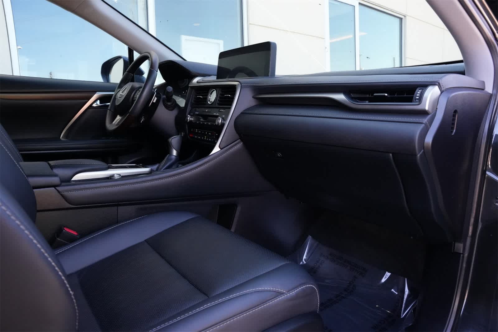 Thumbnail: 2022 Lexus RX - 23