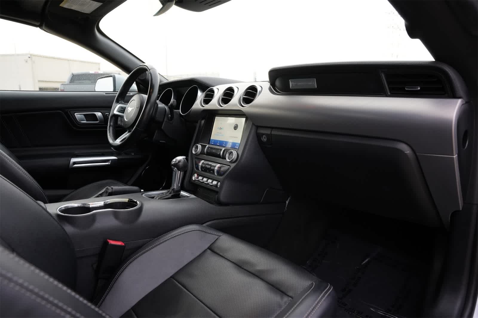 Thumbnail: 2022 Ford Mustang - 21