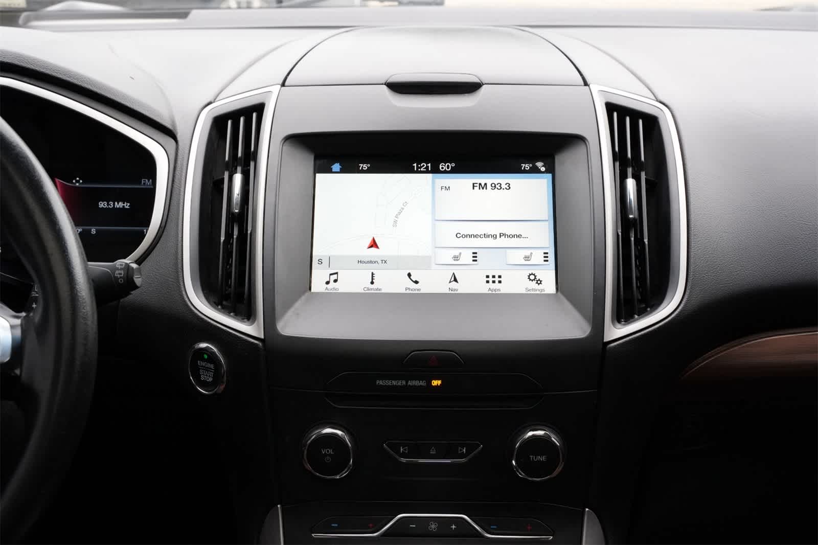 Thumbnail: 2018 Ford Edge - 13