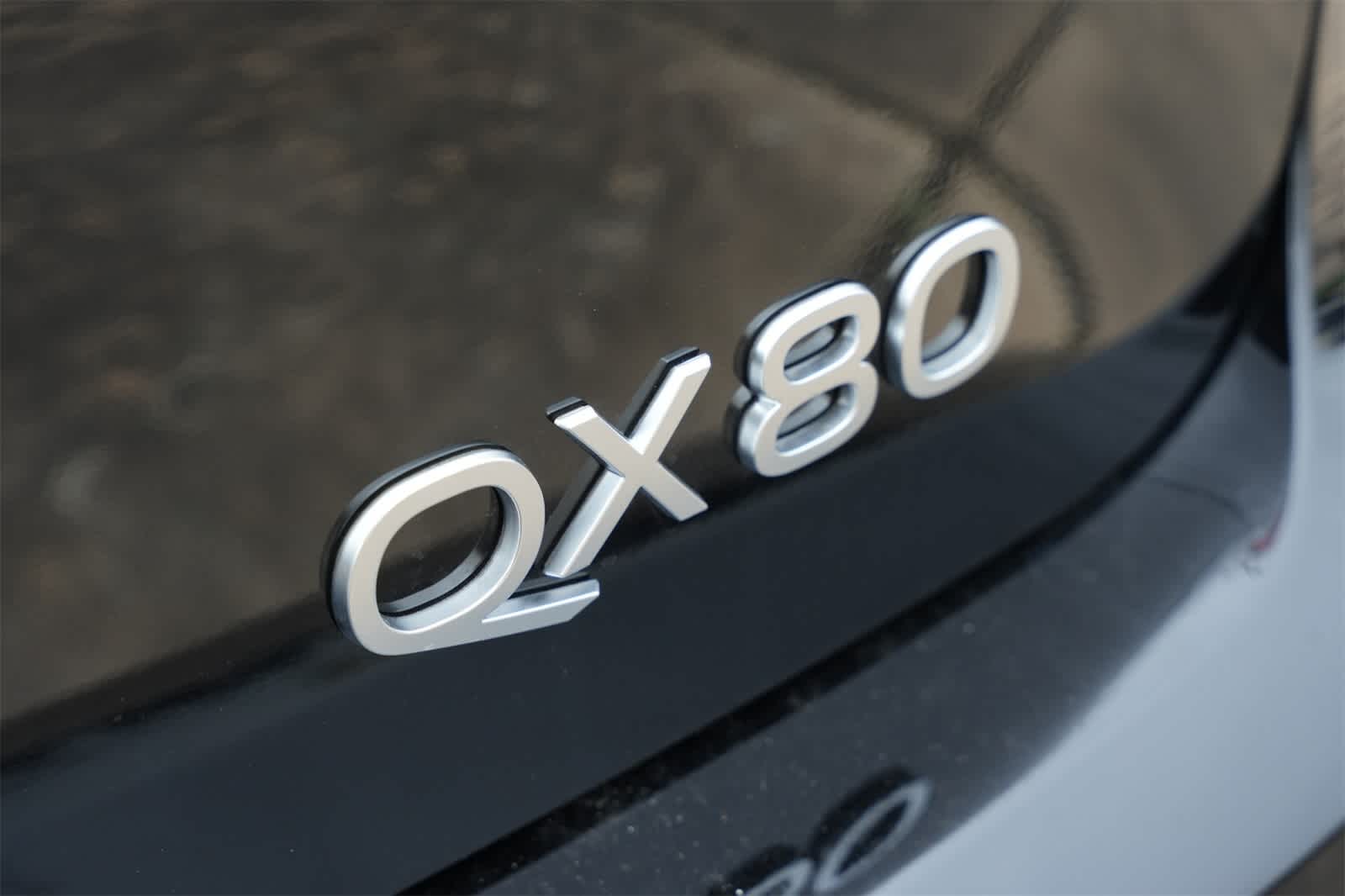 Thumbnail: 2025 INFINITI QX80 - 20