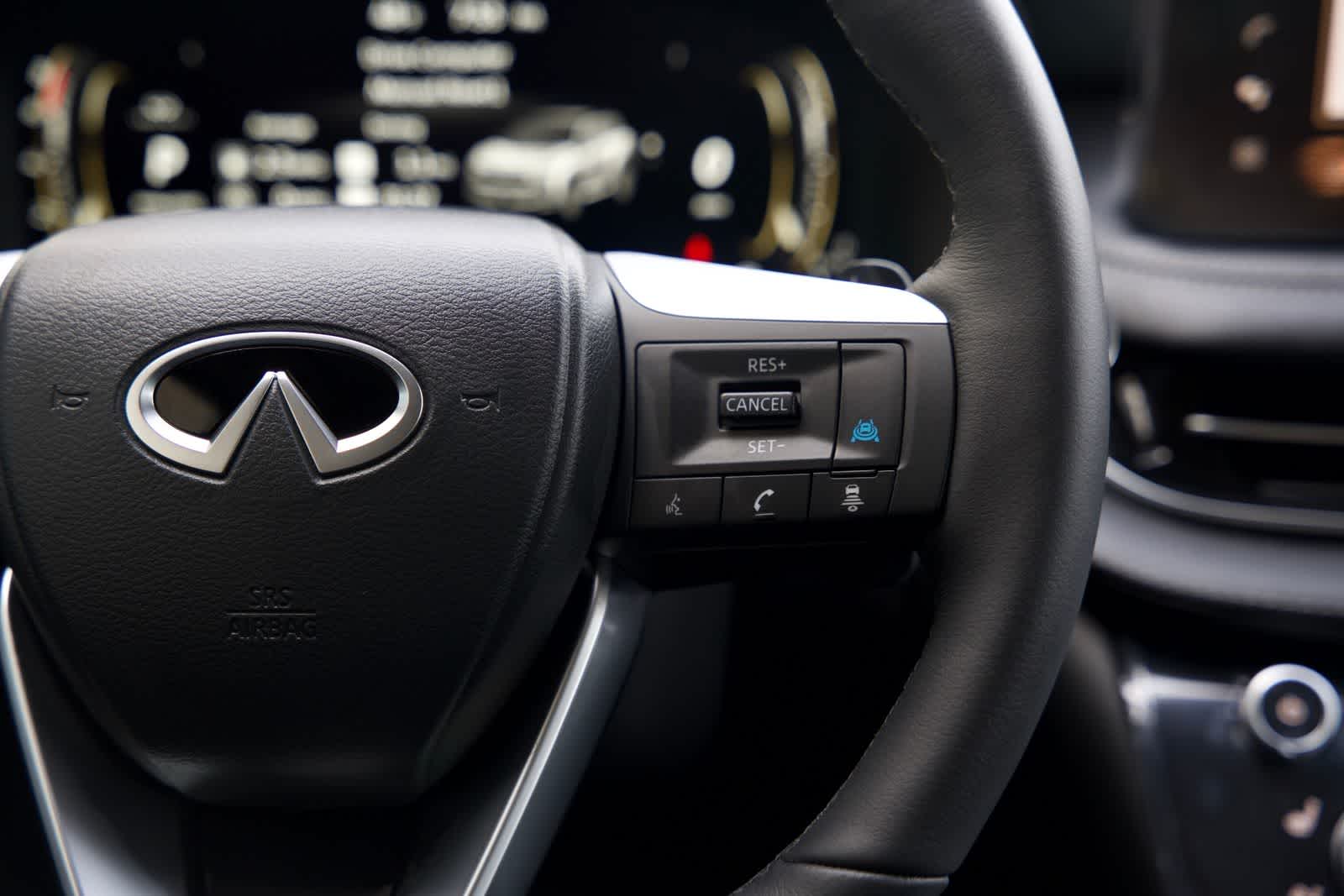 Thumbnail: 2026 INFINITI QX60 - 11