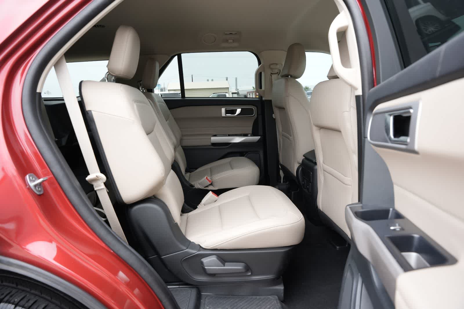 Thumbnail: 2024 Ford Explorer - 19