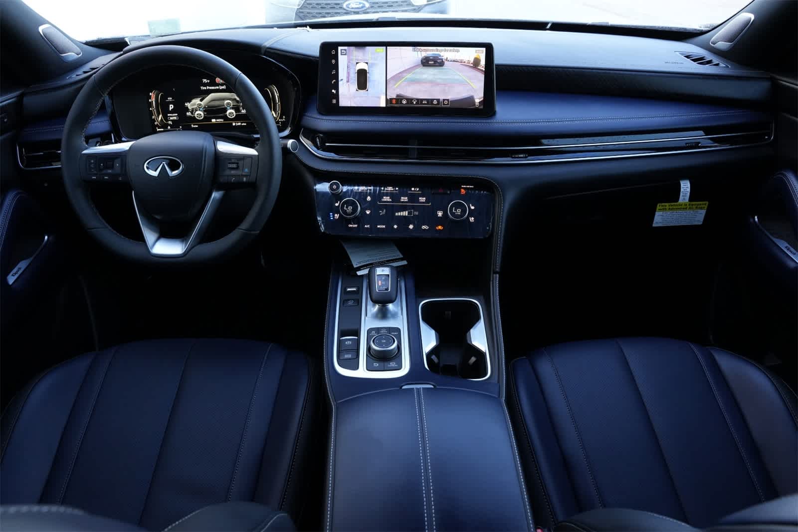 Thumbnail: 2026 INFINITI QX60 - 7