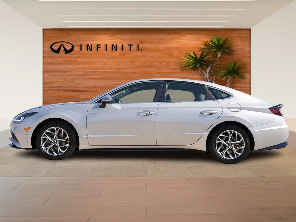 Used 2023 Hyundai Sonata SEL Sedan