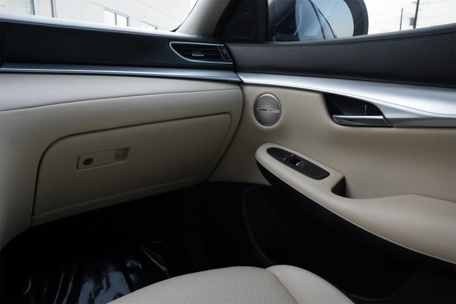 Thumbnail: 2019 INFINITI QX50 - 8