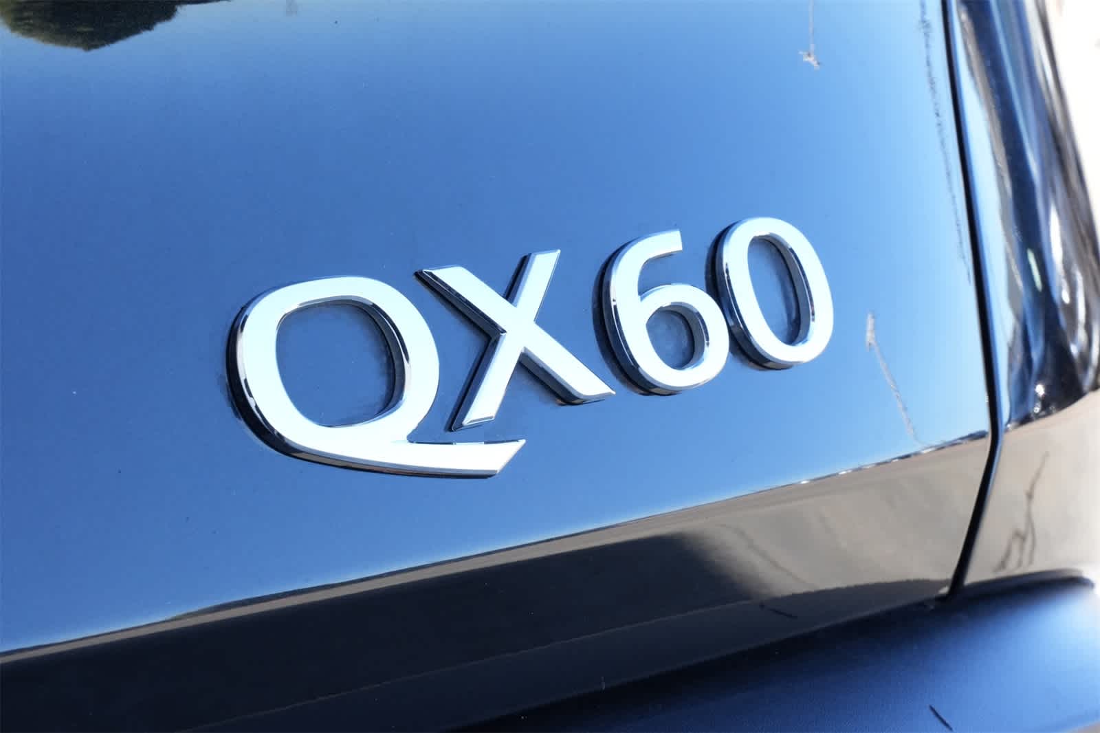 Thumbnail: 2023 INFINITI QX60 - 18