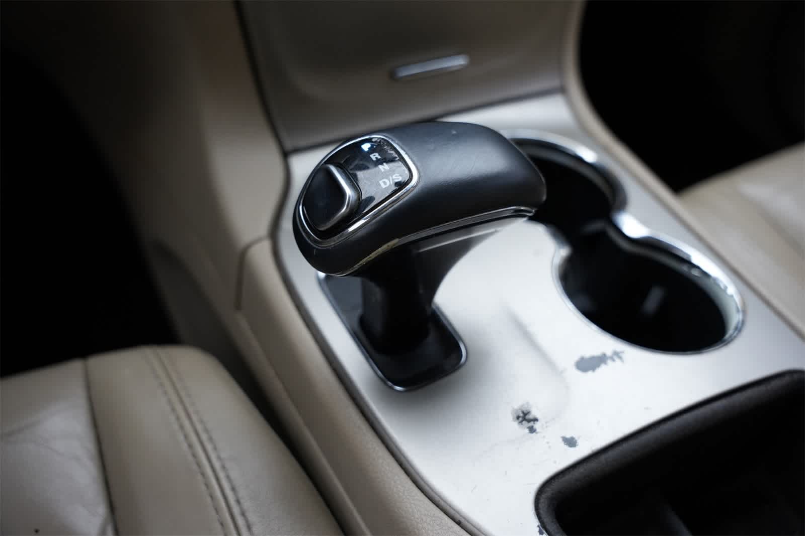 Thumbnail: 2014 Jeep Grand Cherokee - 14