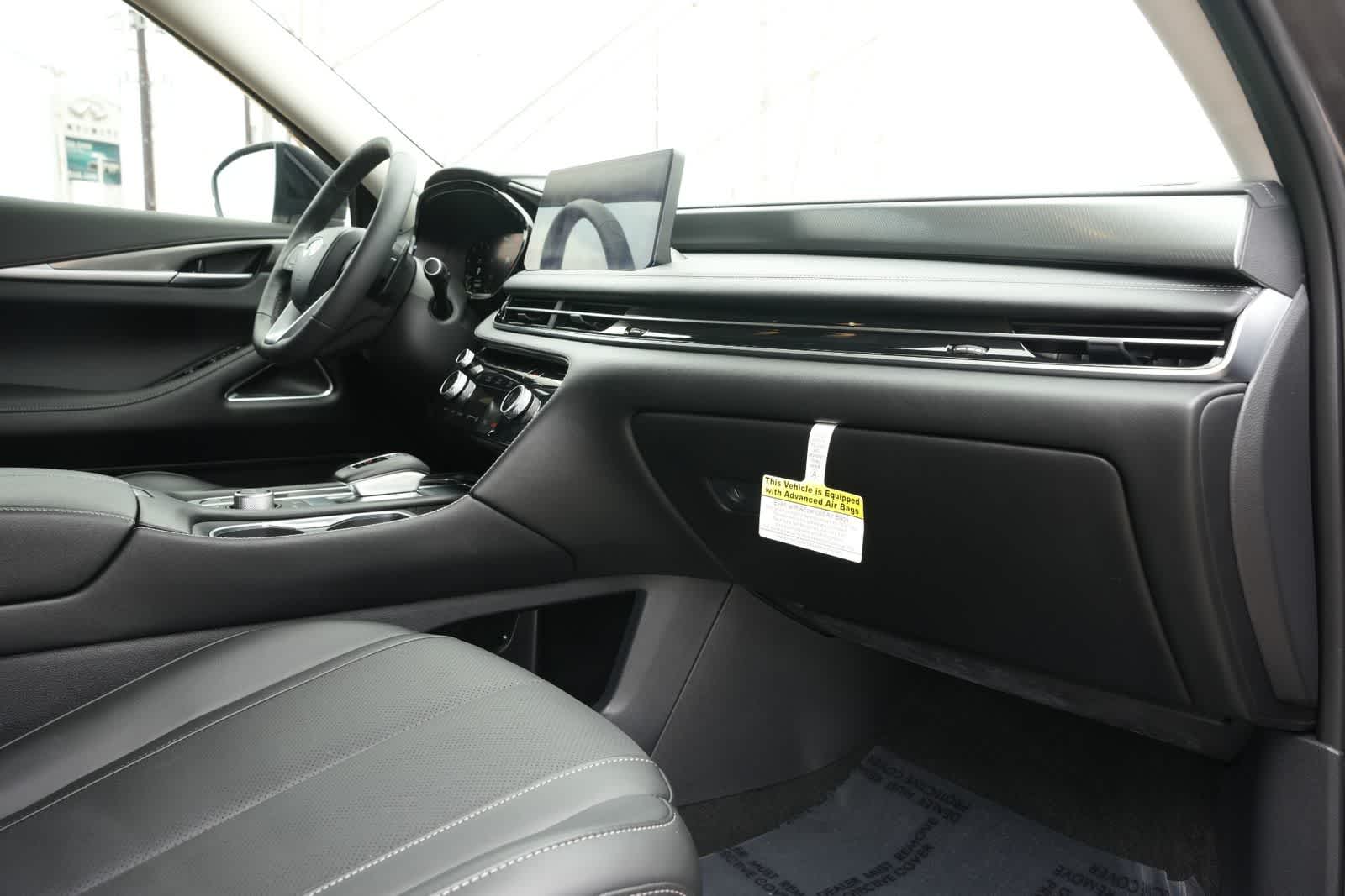 Thumbnail: 2026 INFINITI QX60 - 22