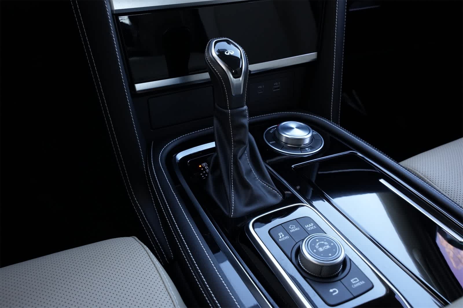 Thumbnail: 2023 INFINITI QX80 - 15