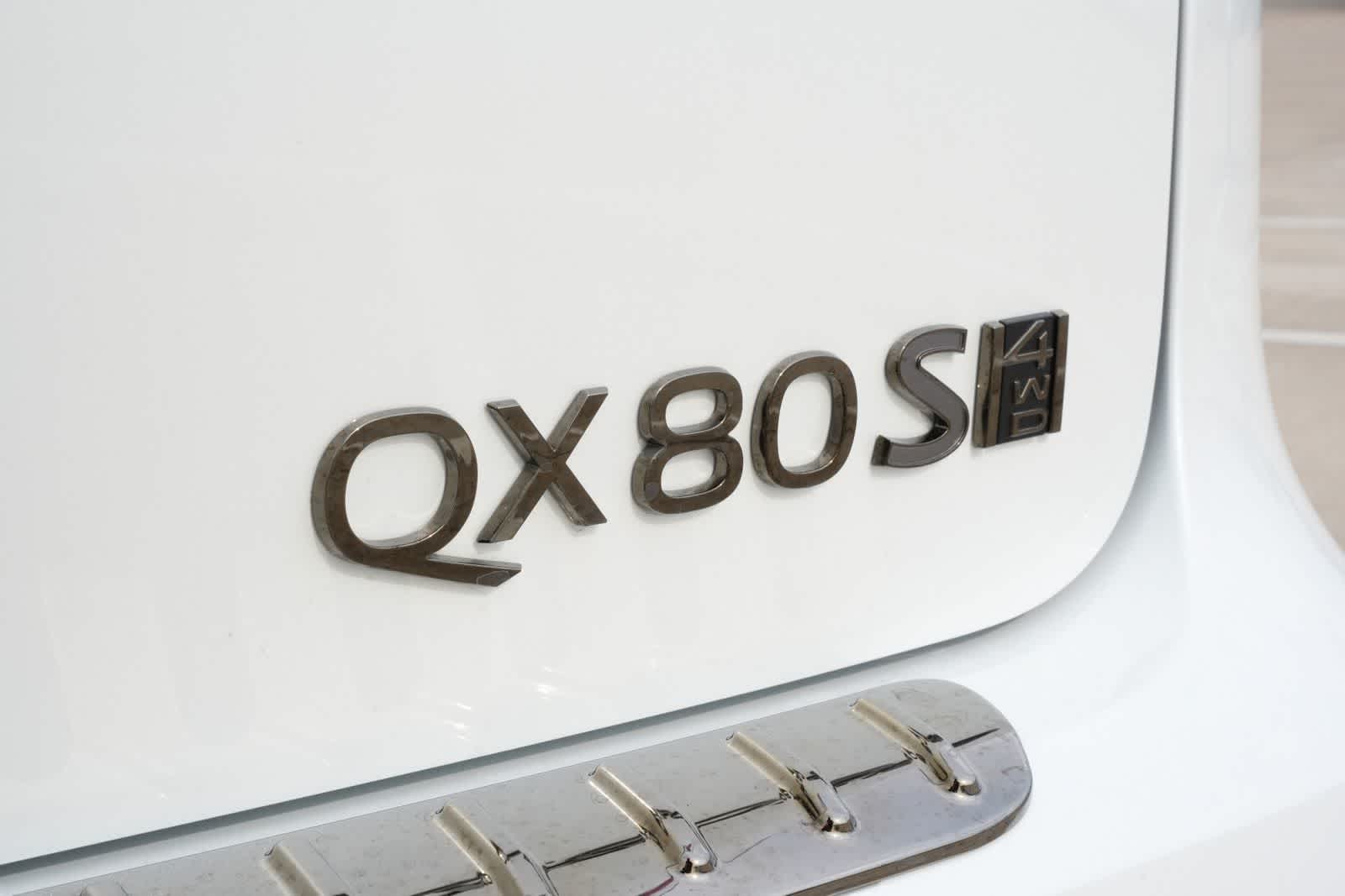 Thumbnail: 2026 INFINITI QX80 - 20