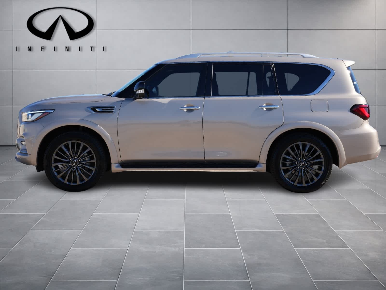 Thumbnail: 2024 INFINITI QX80 - 4
