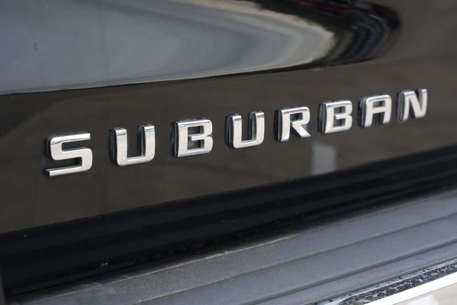 Thumbnail: 2019 Chevrolet Suburban - 19