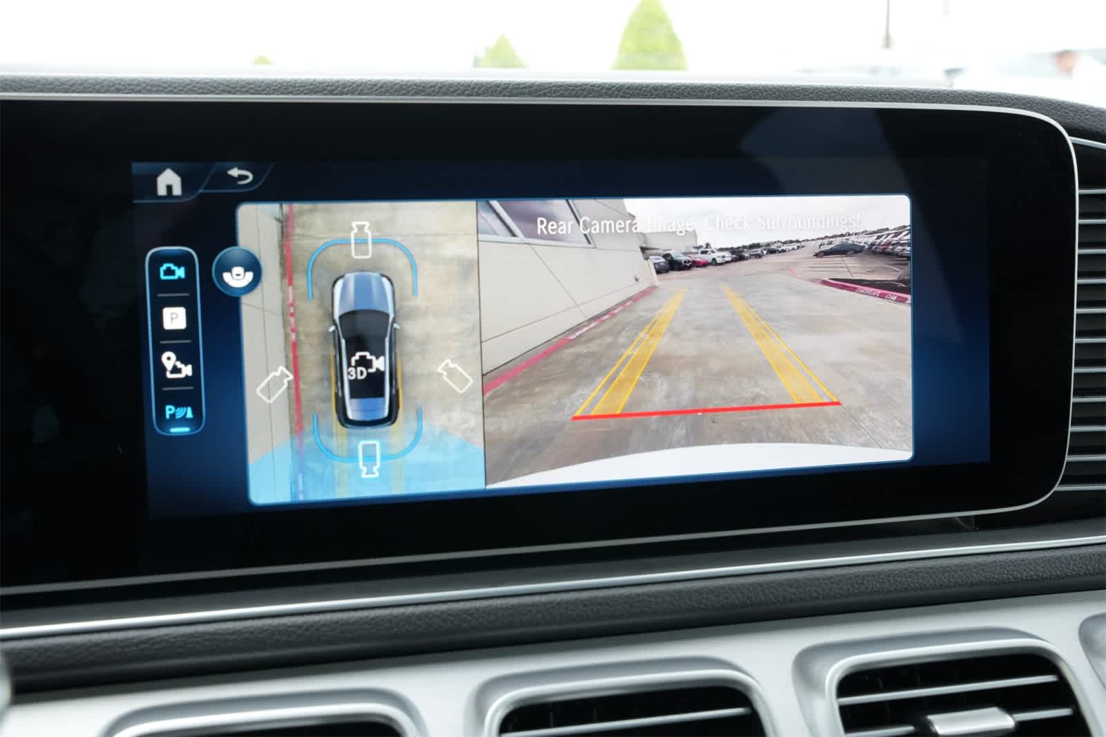 Thumbnail: 2025 Mercedes-Benz GLE - 14