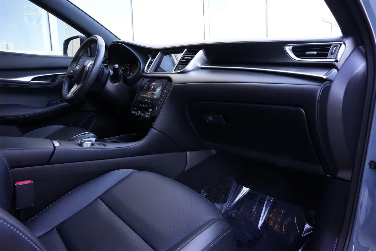 Thumbnail: 2025 INFINITI QX55 - 22