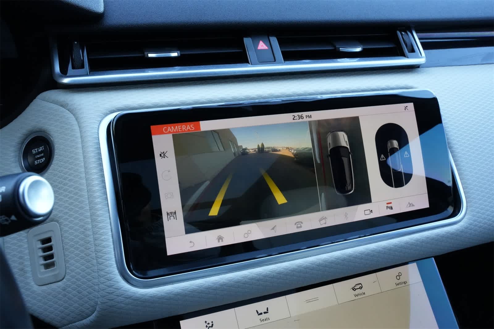 Thumbnail: 2018 Land Rover Range Rover Velar - 14