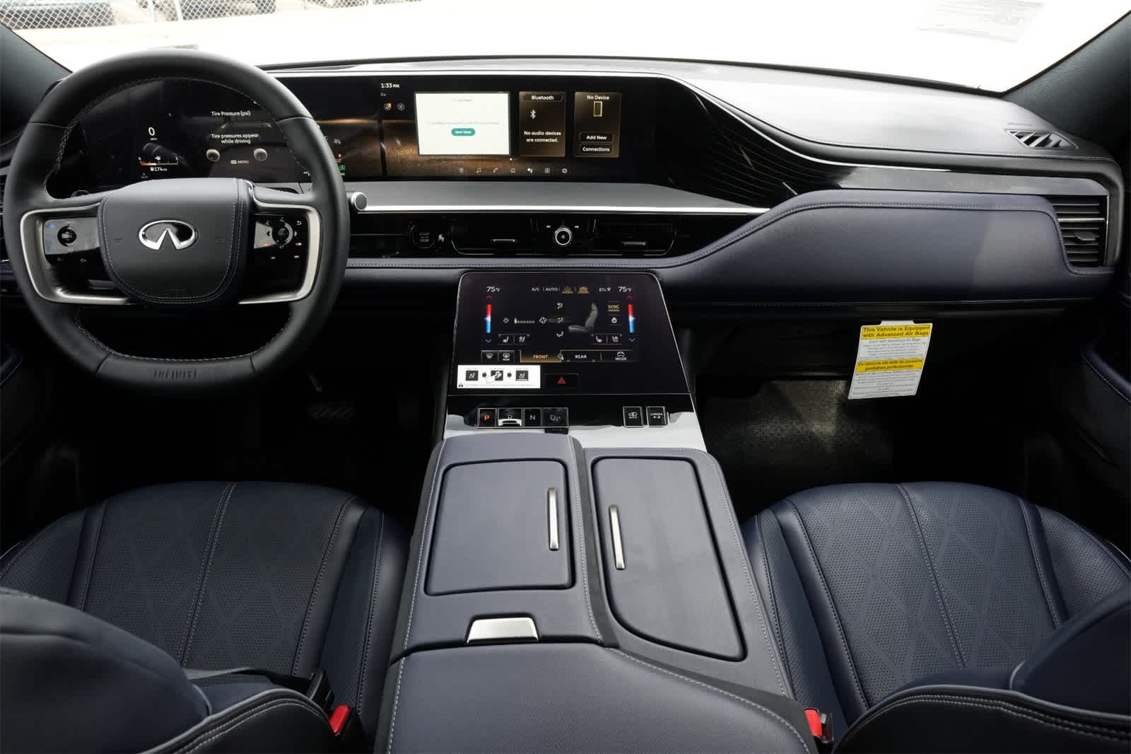 Thumbnail: 2026 INFINITI QX80 - 7