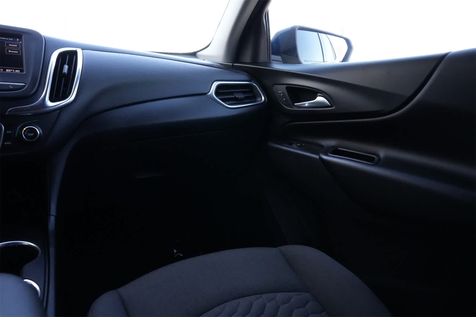 Thumbnail: 2020 Chevrolet Equinox - 8