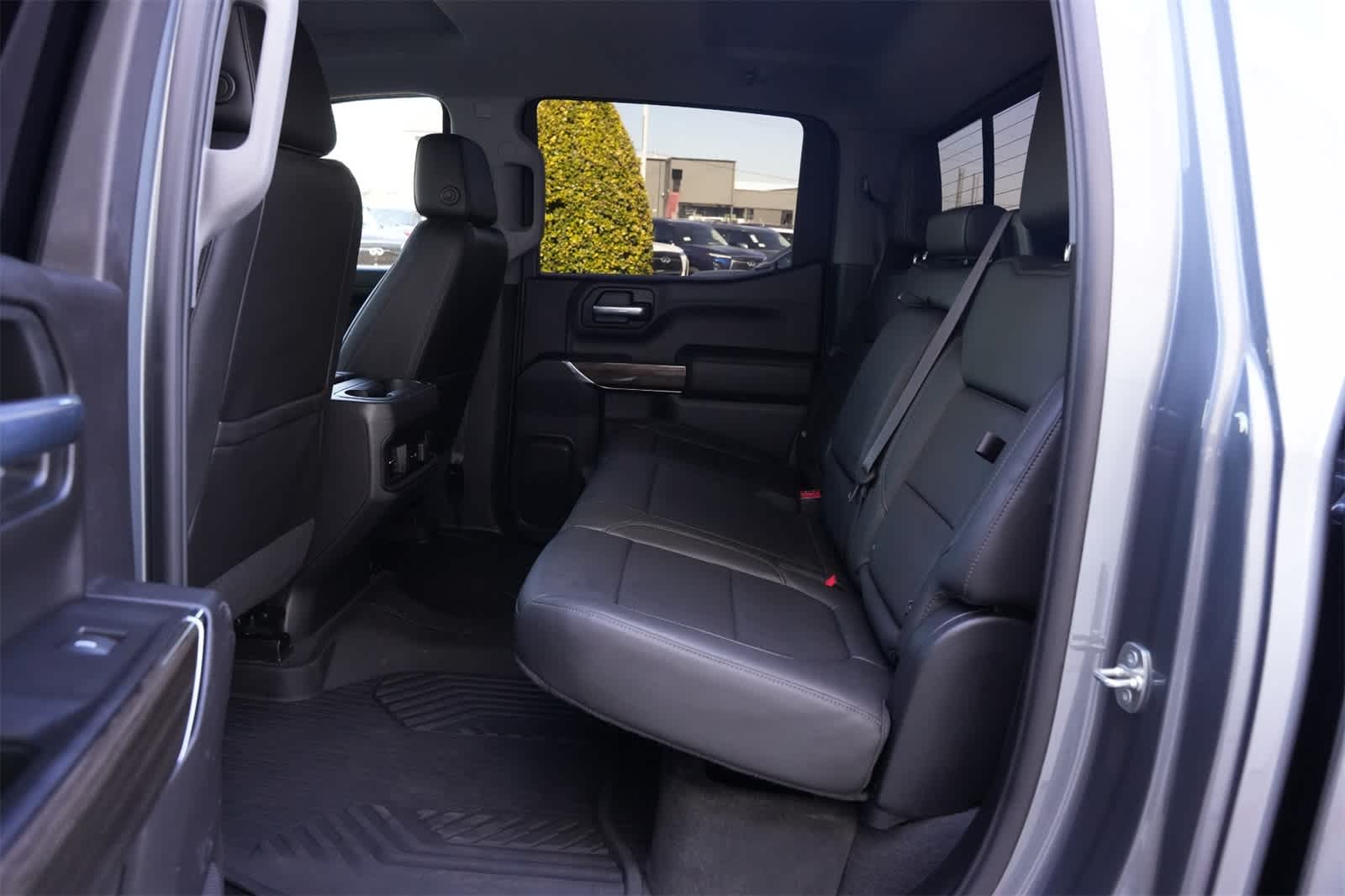 Thumbnail: 2021 Chevrolet Silverado 1500 - 19