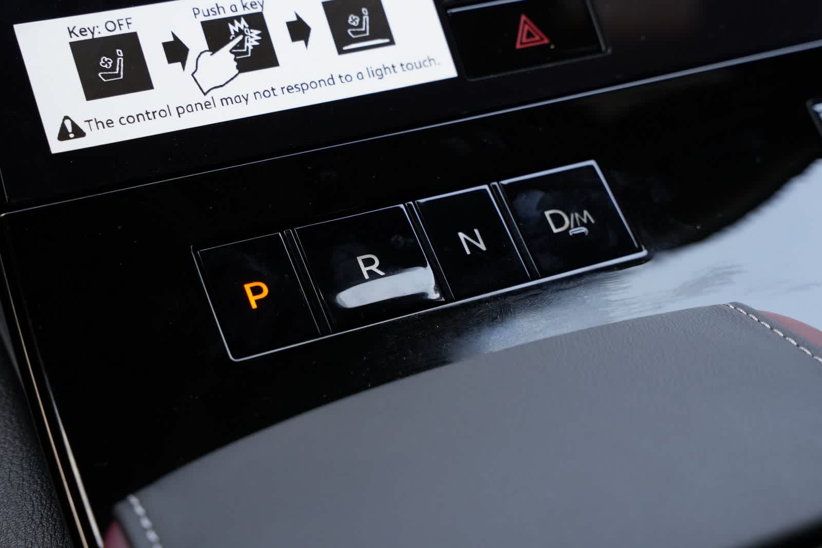 Thumbnail: 2026 INFINITI QX80 - 15