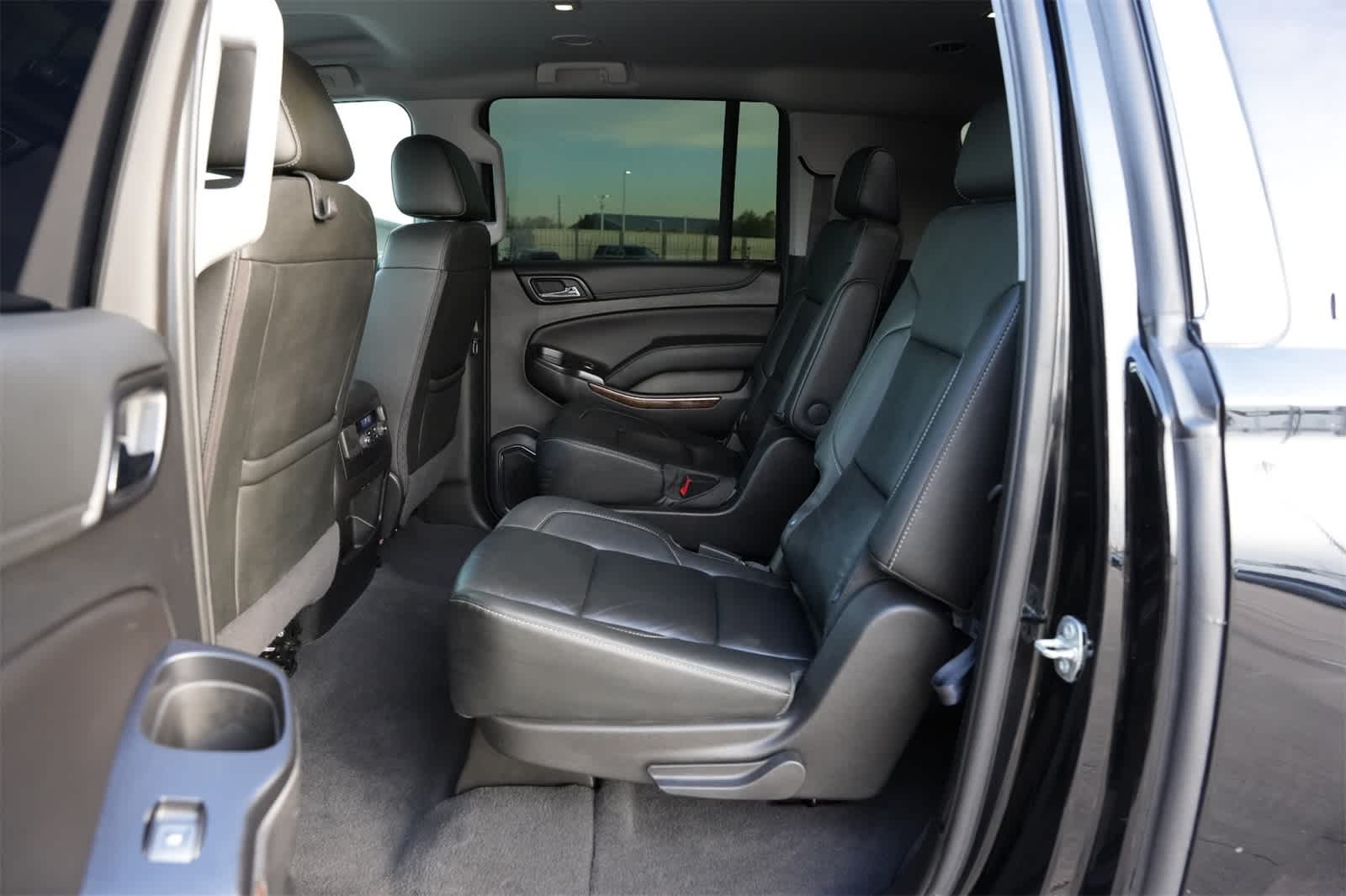 Thumbnail: 2020 Chevrolet Suburban - 18