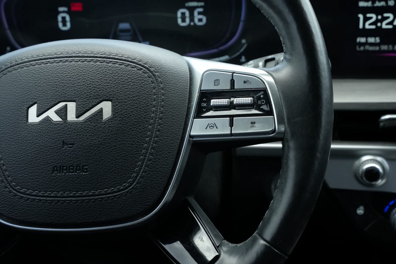 Thumbnail: 2023 Kia Telluride - 10