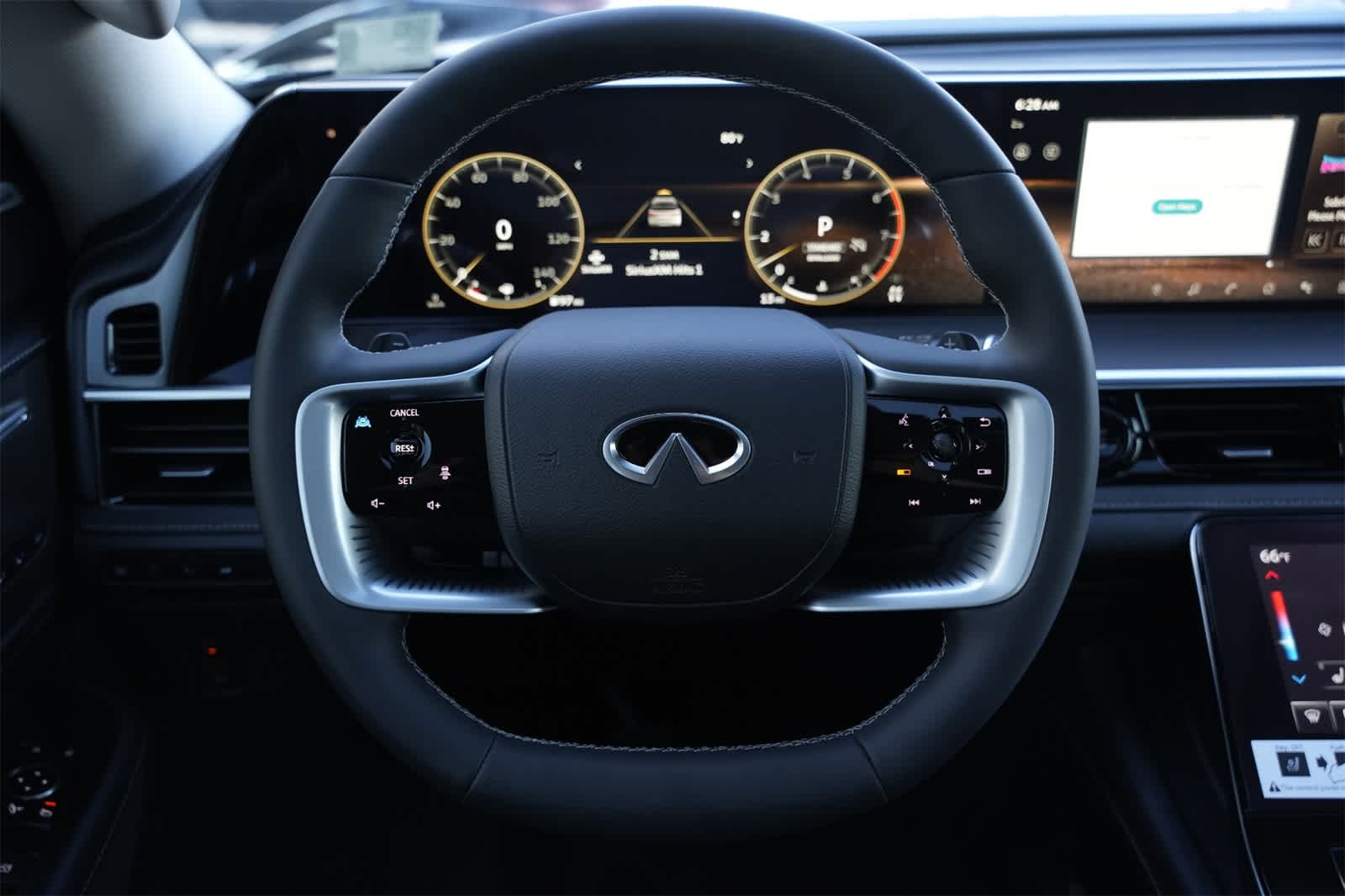 Thumbnail: 2025 INFINITI QX80 - 9