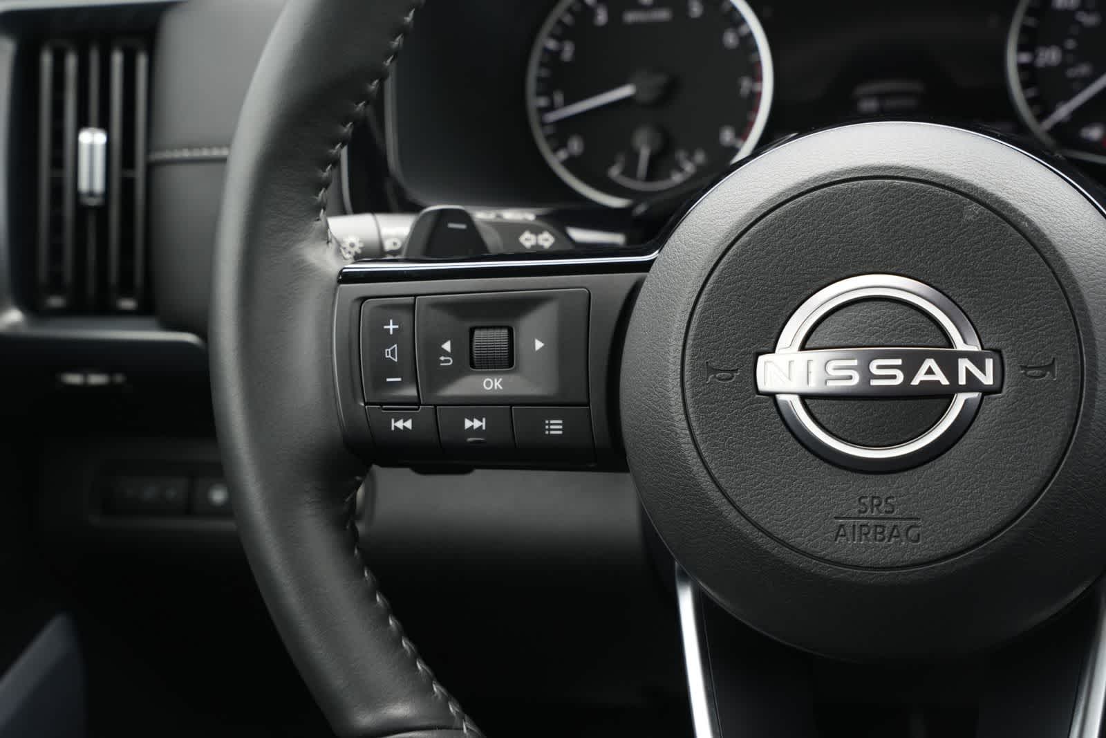 Thumbnail: 2025 Nissan Pathfinder - 10