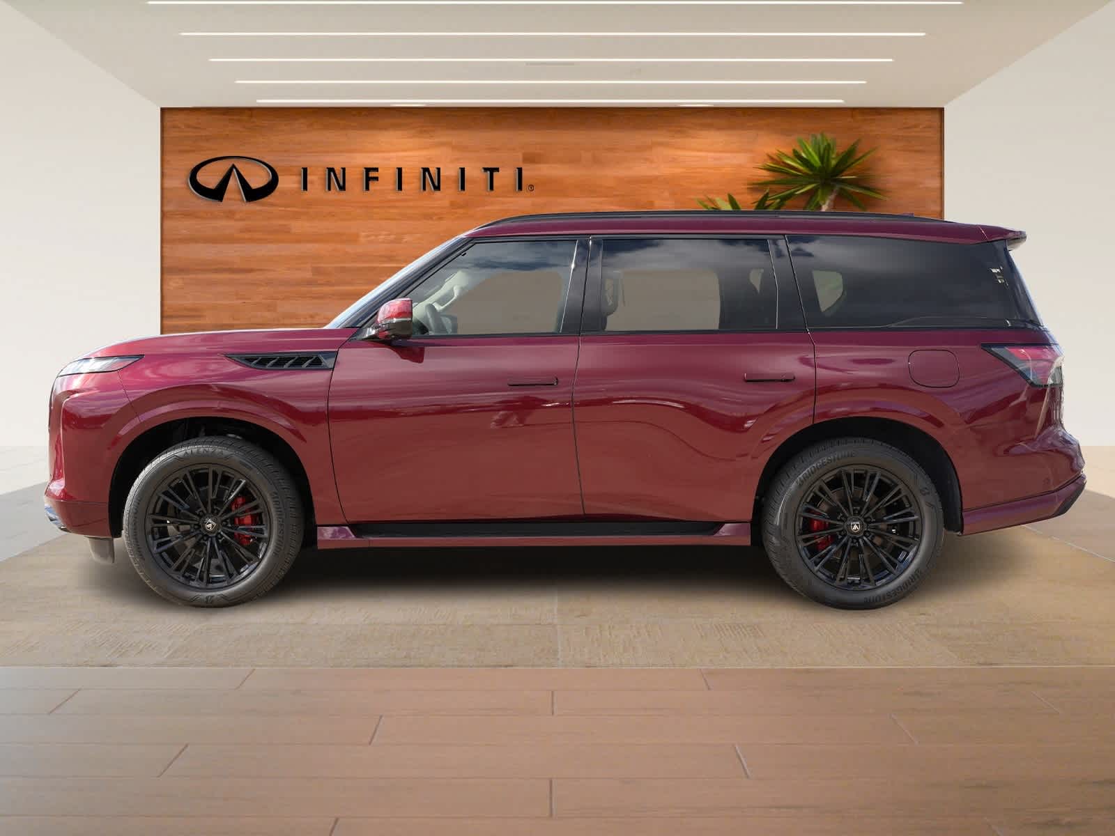 Thumbnail: 2025 INFINITI QX80 - 4