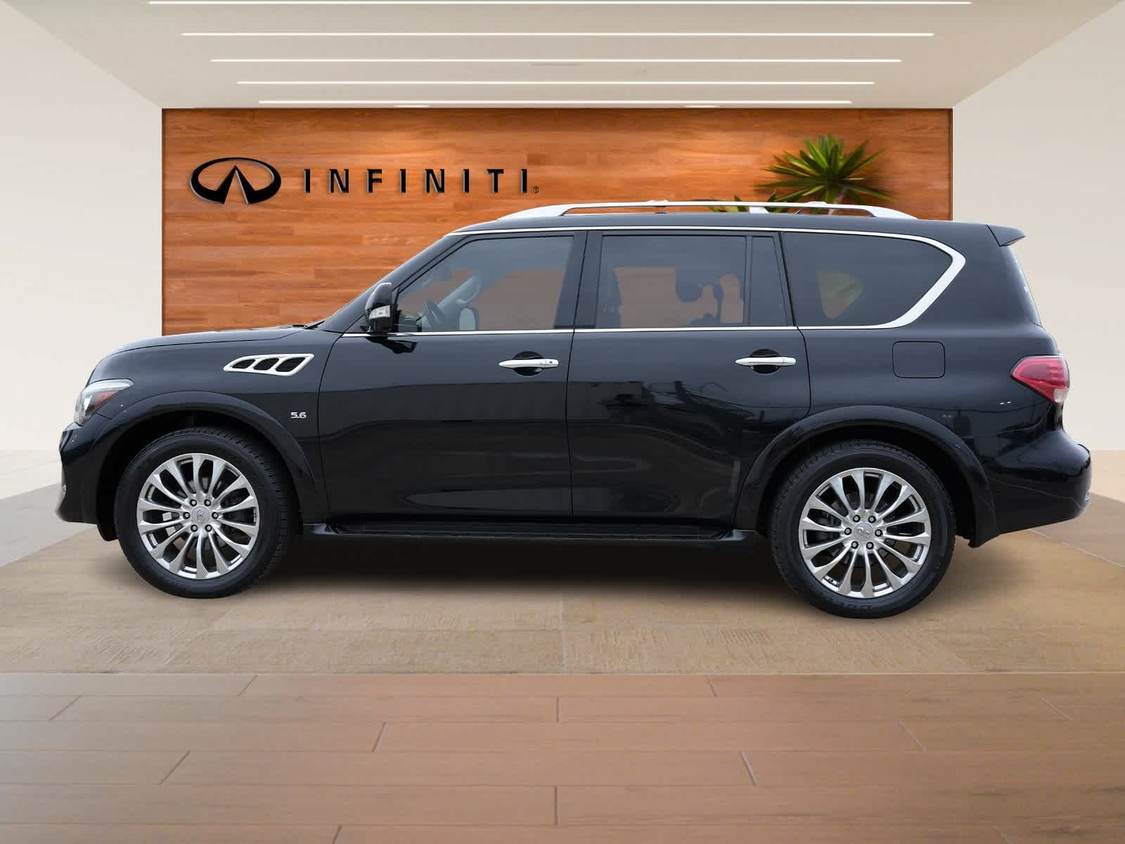 Thumbnail: 2015 INFINITI QX80 - 4