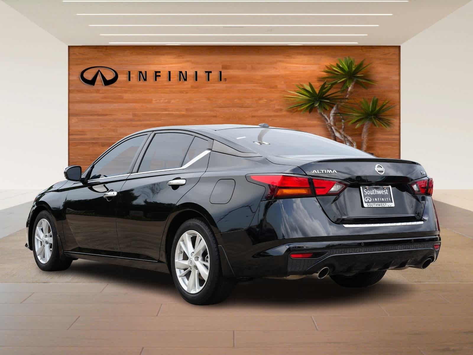 Thumbnail: 2022 Nissan Altima - 5