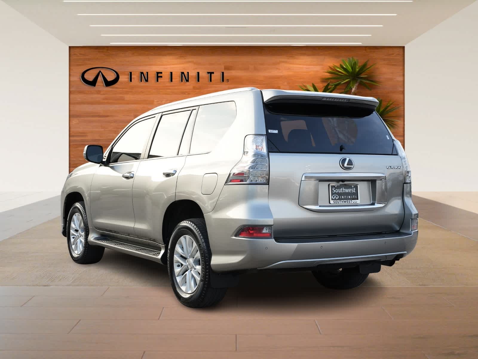 Thumbnail: 2022 Lexus GX - 5