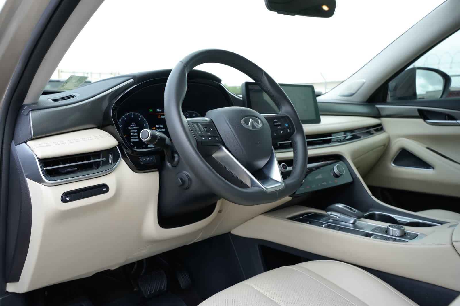 Thumbnail: 2024 INFINITI QX60 - 16