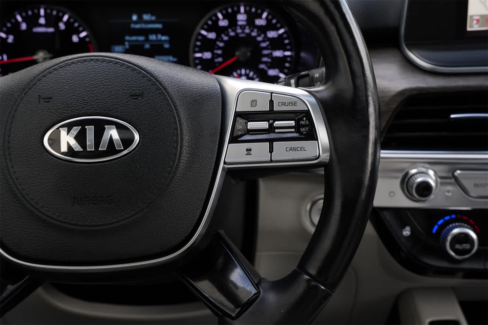 Thumbnail: 2020 Kia Telluride - 11