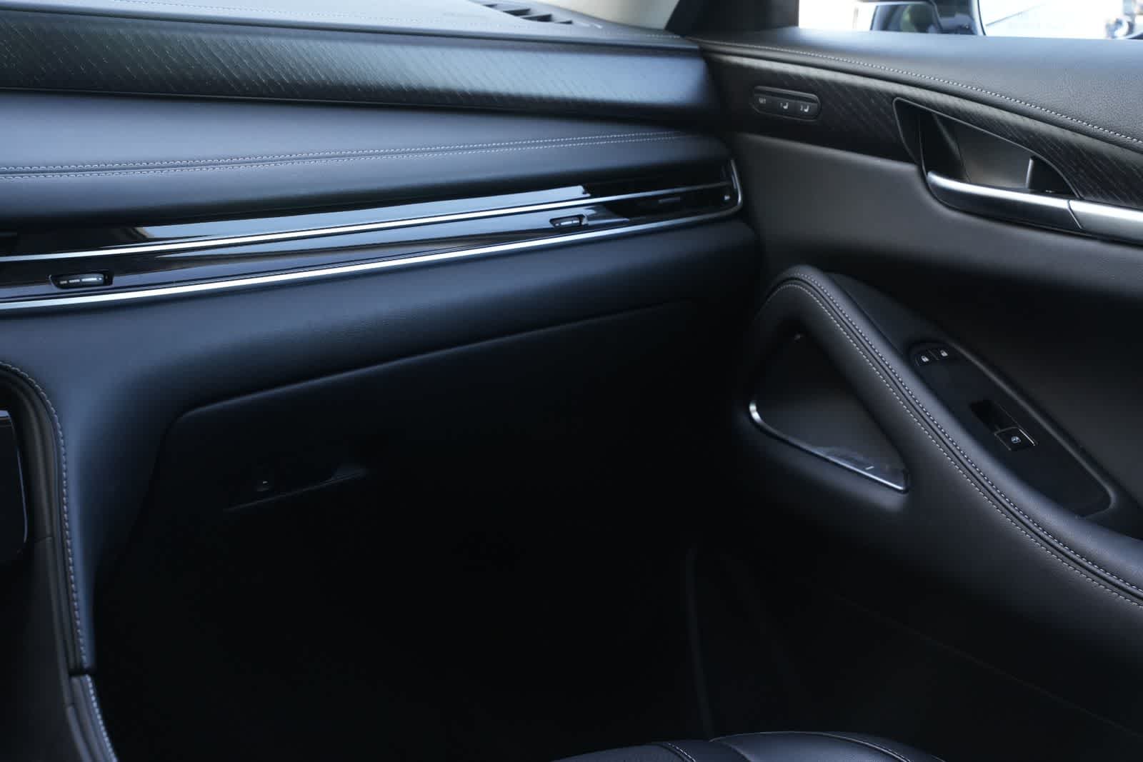 Thumbnail: 2025 INFINITI QX60 - 8
