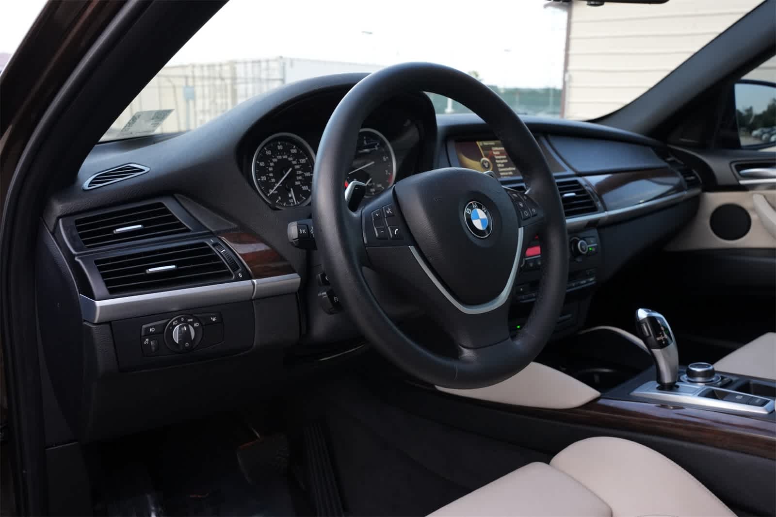 Thumbnail: 2014 BMW X6 - 16