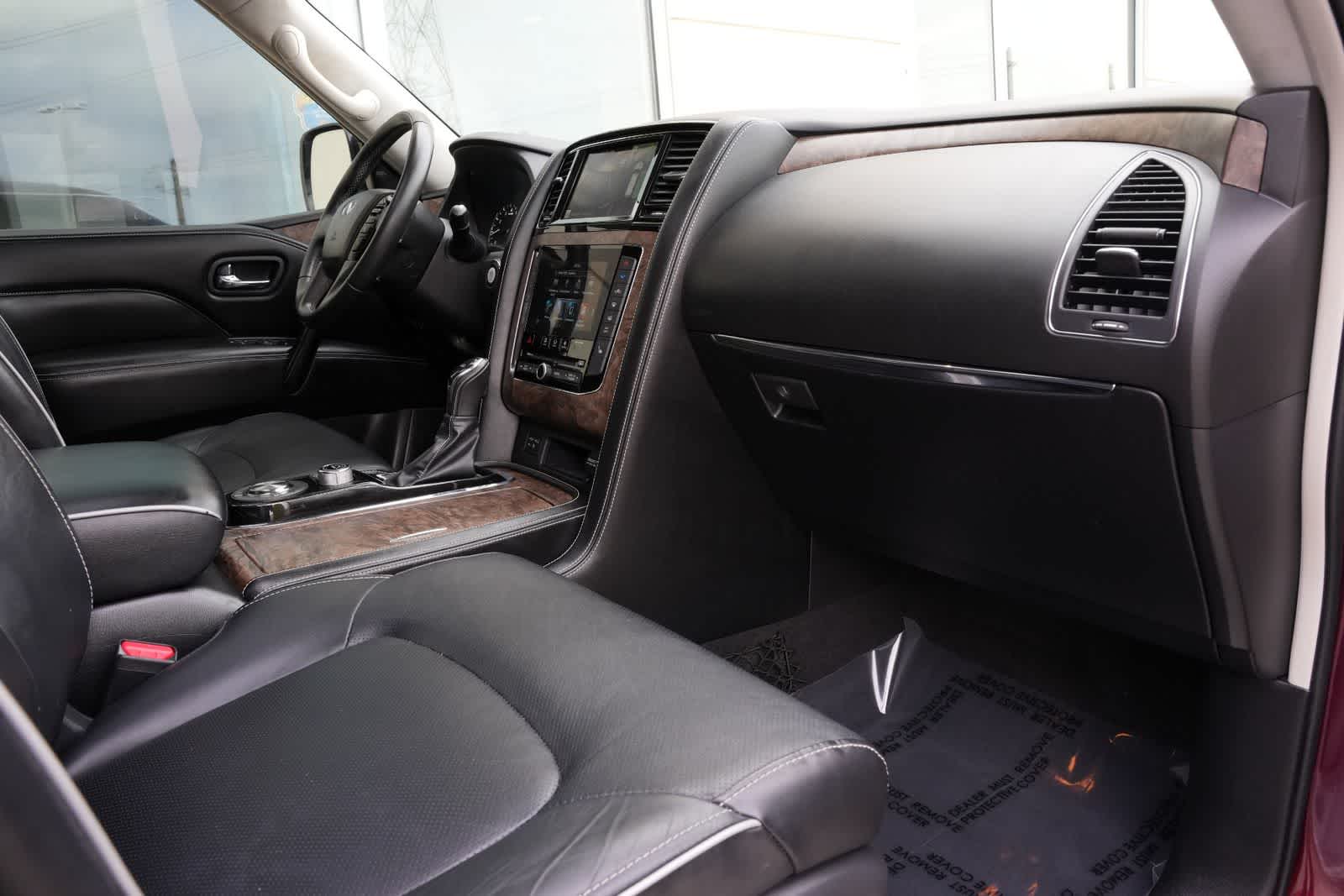 Thumbnail: 2021 INFINITI QX80 - 22