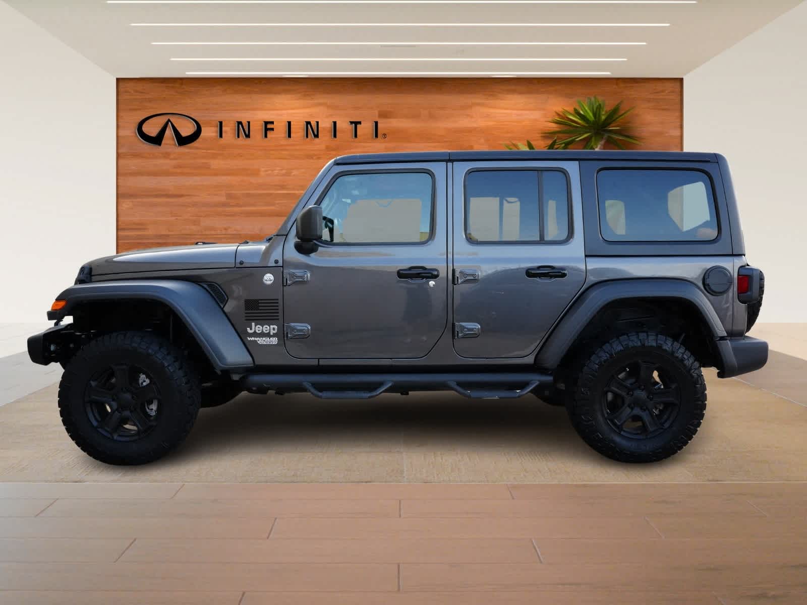 Thumbnail: 2018 Jeep Wrangler - 4