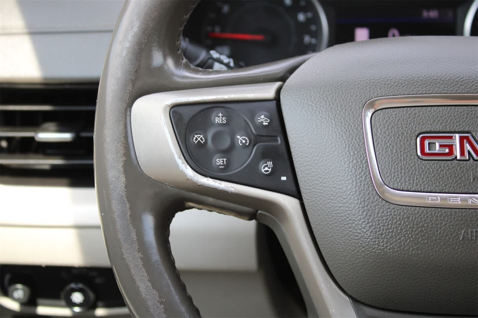 Thumbnail: 2020 GMC Terrain - 12