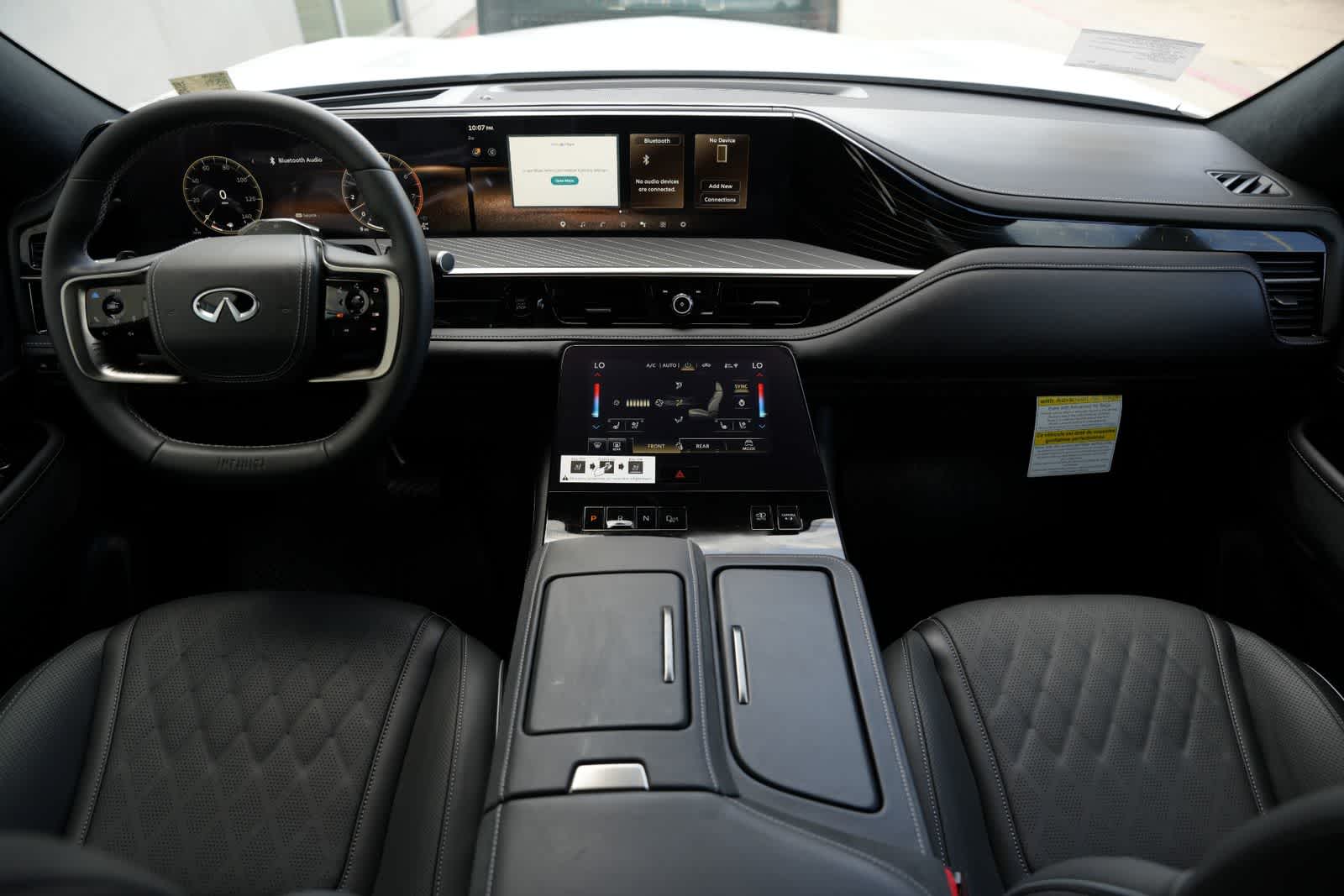 Thumbnail: 2026 INFINITI QX80 - 7