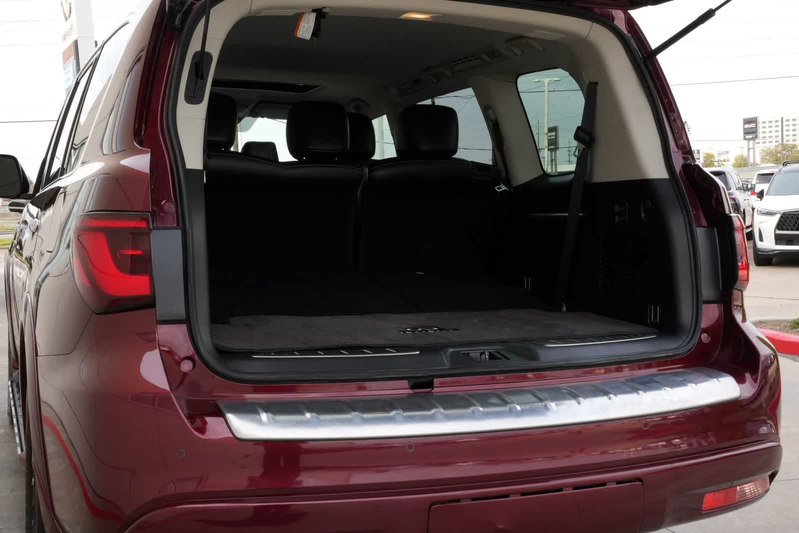 Thumbnail: 2021 INFINITI QX80 - 20