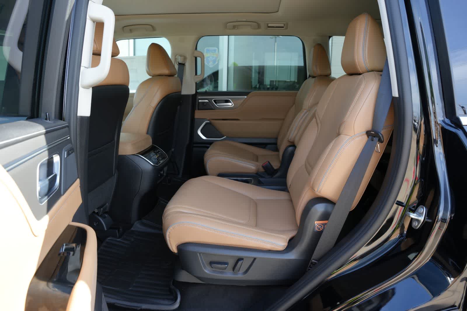 Thumbnail: 2027 INFINITI QX80 - 19