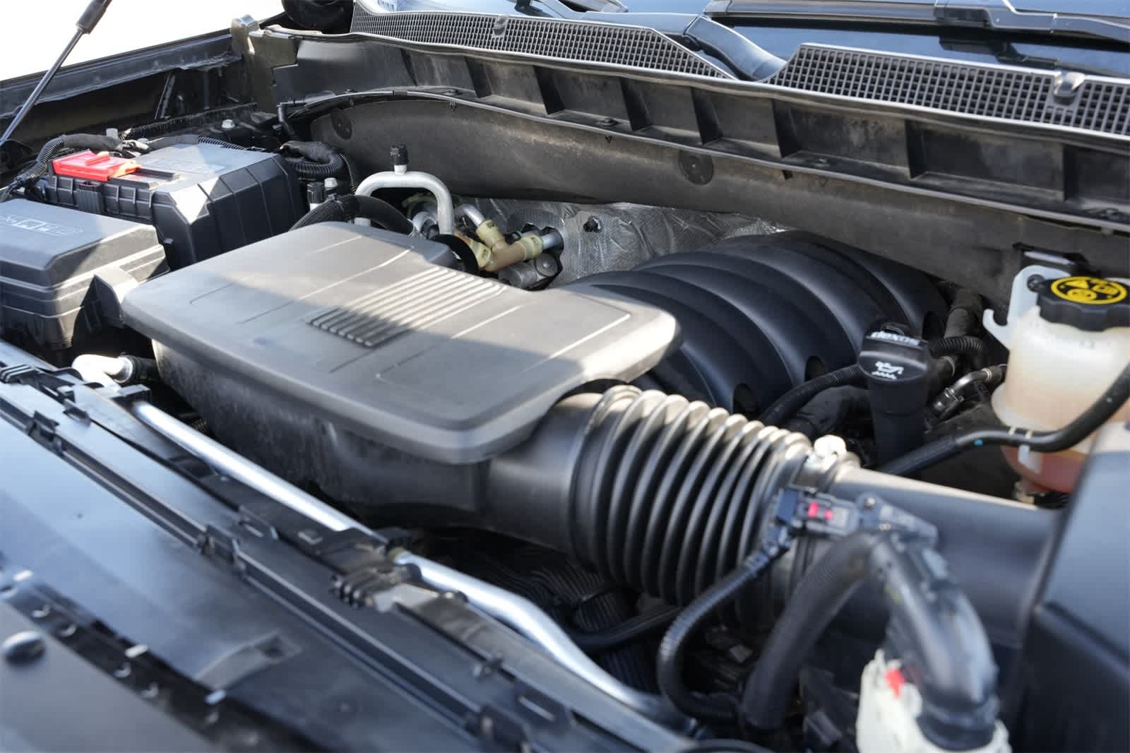 Thumbnail: 2021 Chevrolet Tahoe - 25