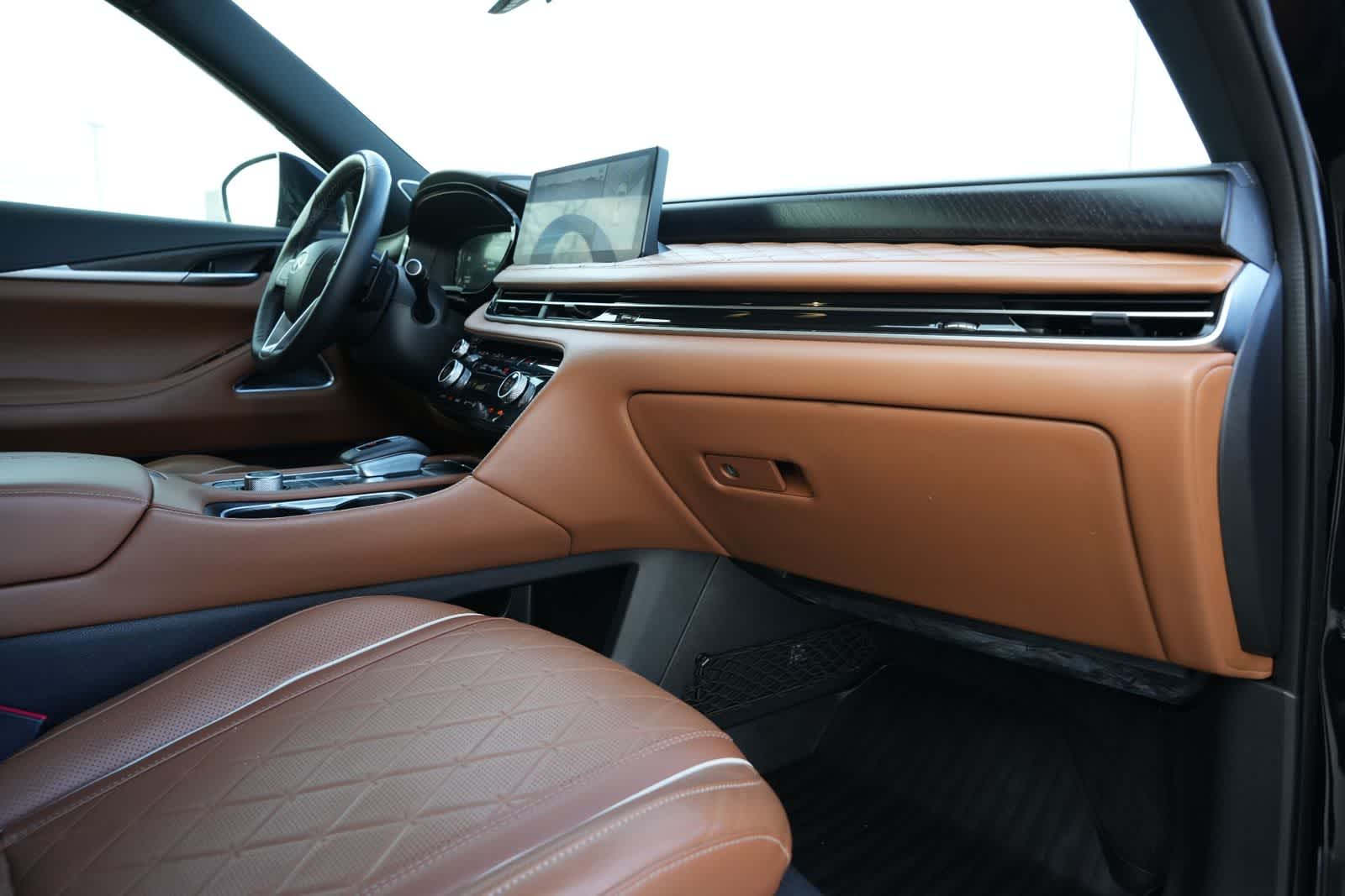 Thumbnail: 2024 INFINITI QX60 - 21