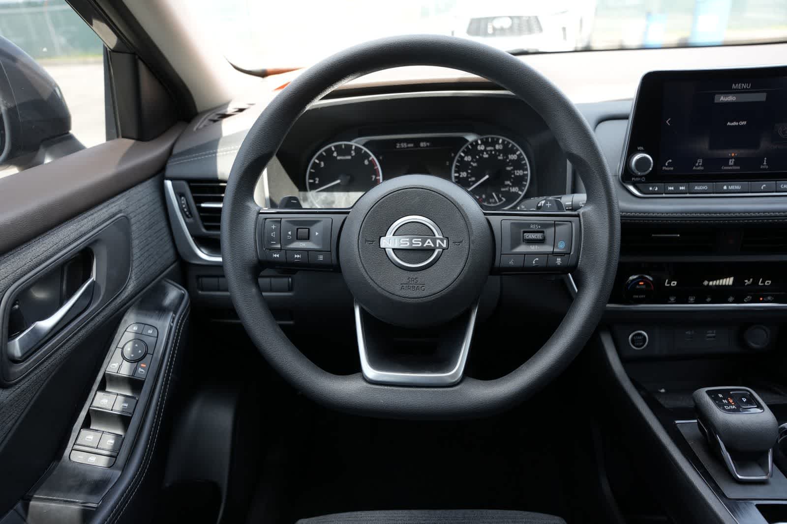 Thumbnail: 2023 Nissan Rogue - 9