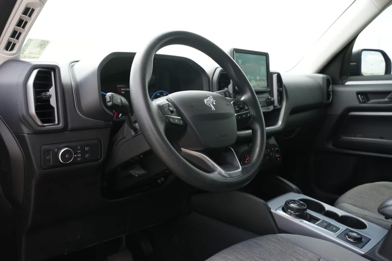 Thumbnail: 2021 Ford Bronco Sport - 16